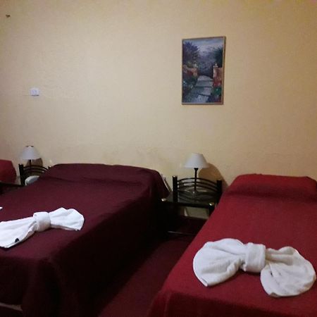 Hotel Embajador Ла Риоха Екстериор снимка